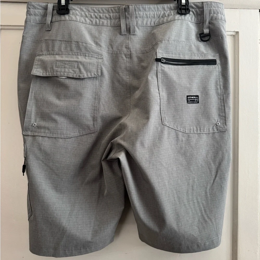 Men's Gray crossover Shorts - Picture 2 of 3